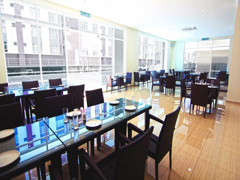 Putatan Platinum Hotel Кота Кинабалу Екстериор снимка